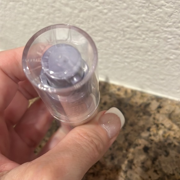 Cindy Crawford Meaningful Beauty Antioxidant Day Cream Creme Spf20 Expired 12/19 - Picture 3 of 4